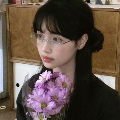 春色无遮入眼廉
